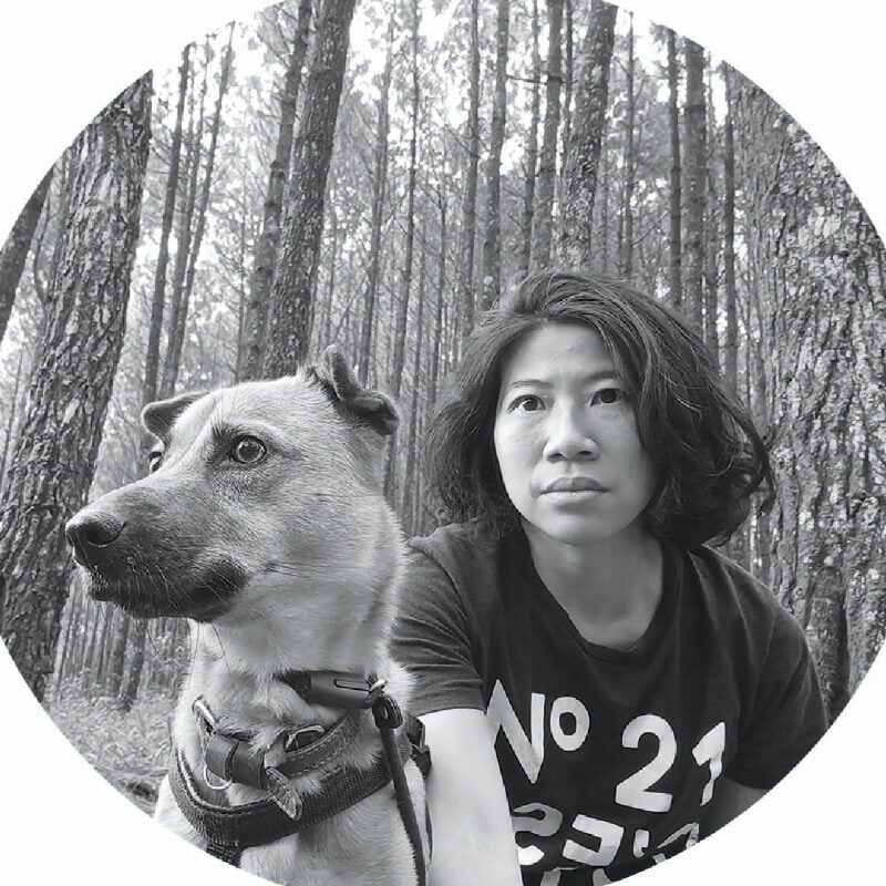 Jan Stanlav profile picture with her dog